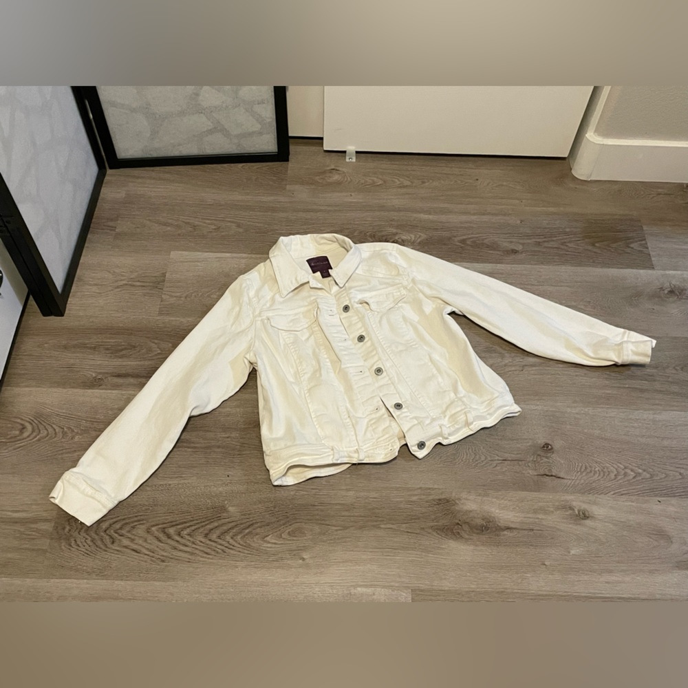 Gloria Vanderbilt White Jean Jacket - Small